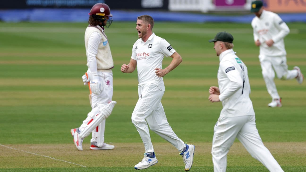 Stone takes six as Nottinghamshire turn the tables on Surrey