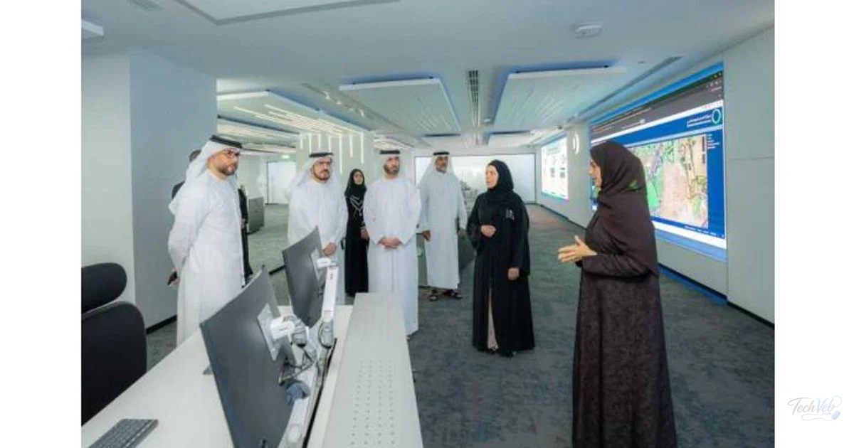 Al Tayer reviews pioneering projects at DEWA’s Distribution